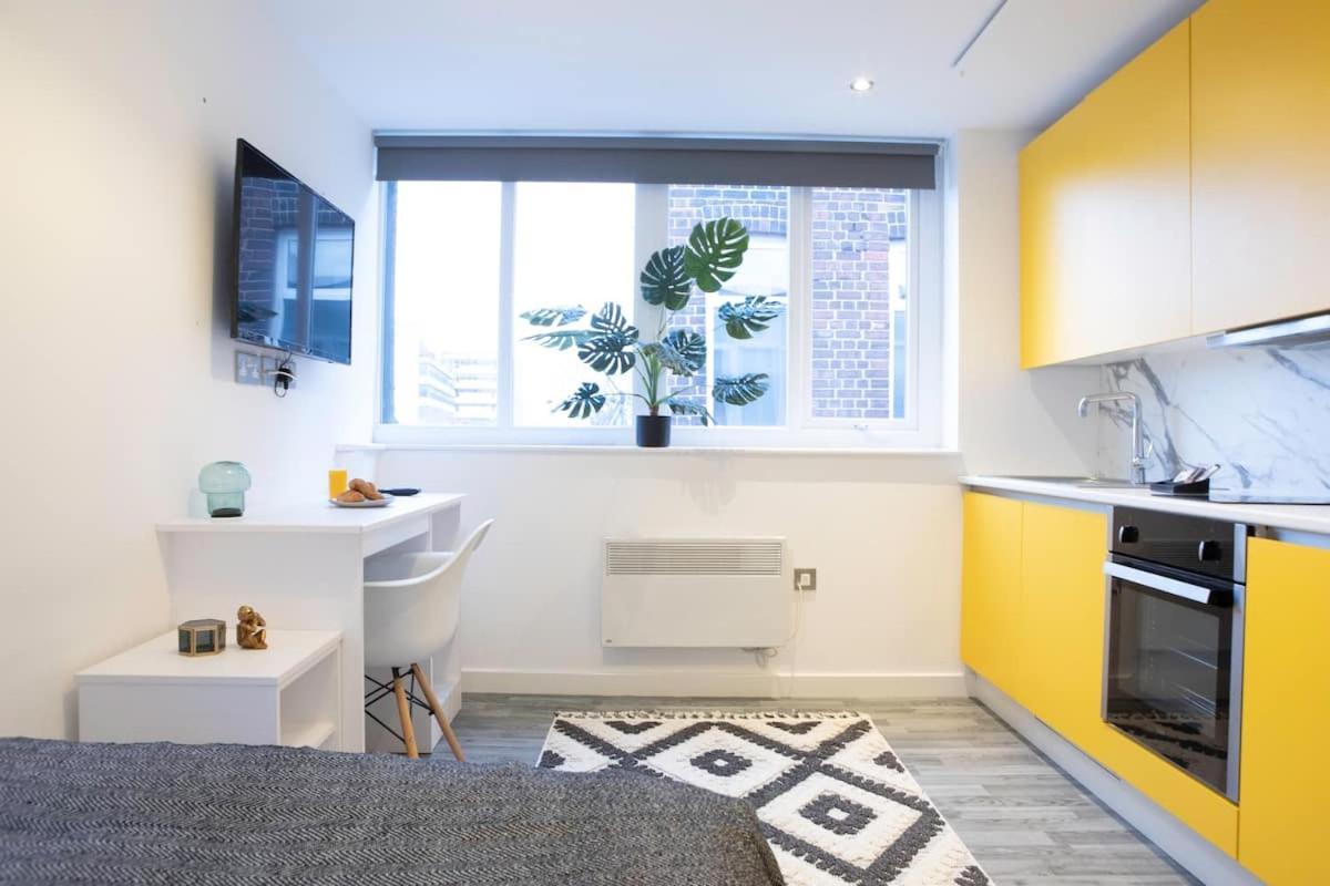 Bells Court Studios - Sheffield City Centre, Opulent Living Serviced Accommodation 외부 사진