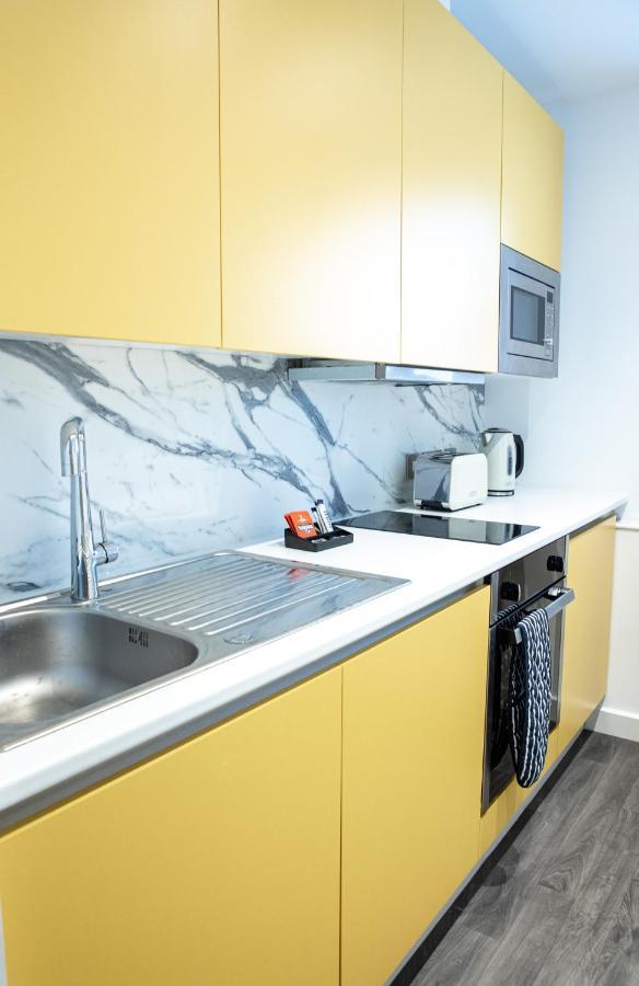 Bells Court Studios - Sheffield City Centre, Opulent Living Serviced Accommodation 외부 사진